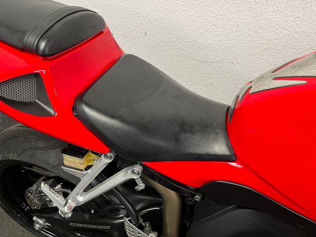 honda - cbr-1000-rr-fireblade