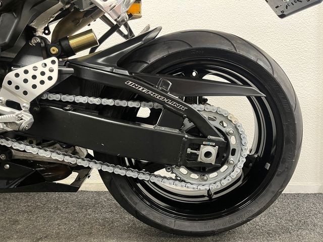 honda - cbr-1000-rr-fireblade