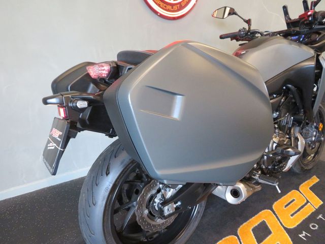yamaha - tracer-7