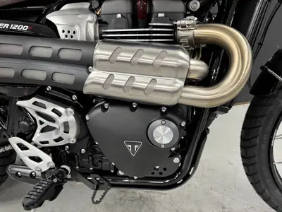 TRIUMPH SCRAMBLER 1200 X – foto 3
