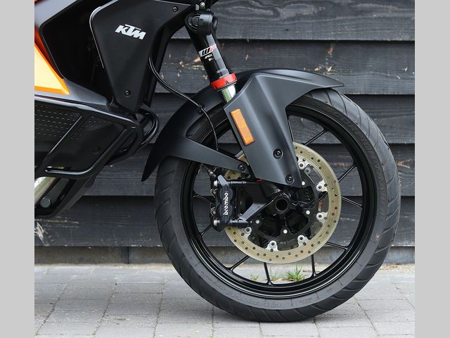 ktm - 1290-super-adventure-s