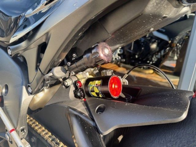 honda - cbr-1000-rr-fireblade