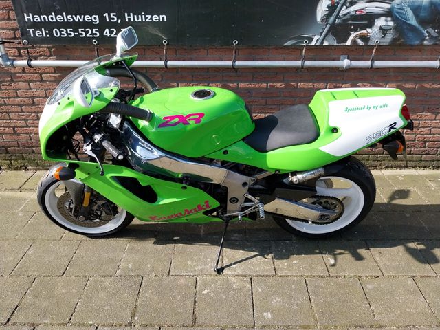 kawasaki - zxr-750-rr