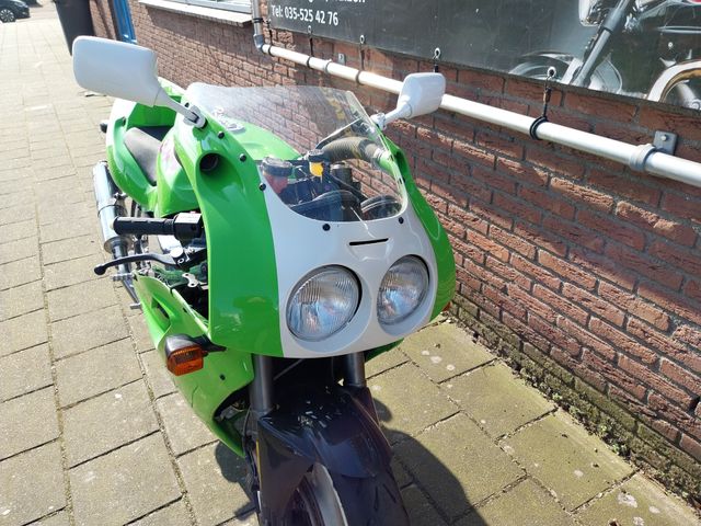 kawasaki - zxr-750-rr