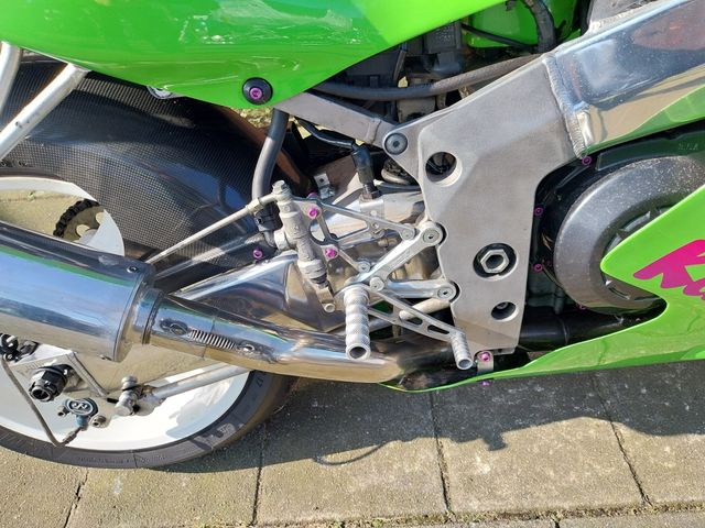 kawasaki - zxr-750-rr