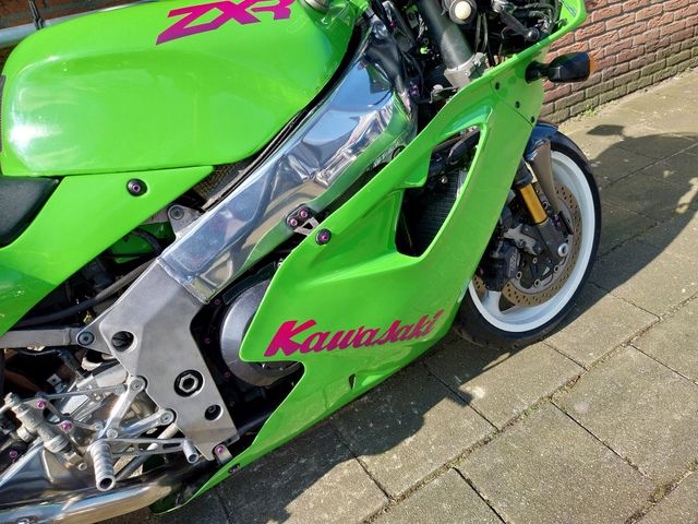 kawasaki - zxr-750-rr