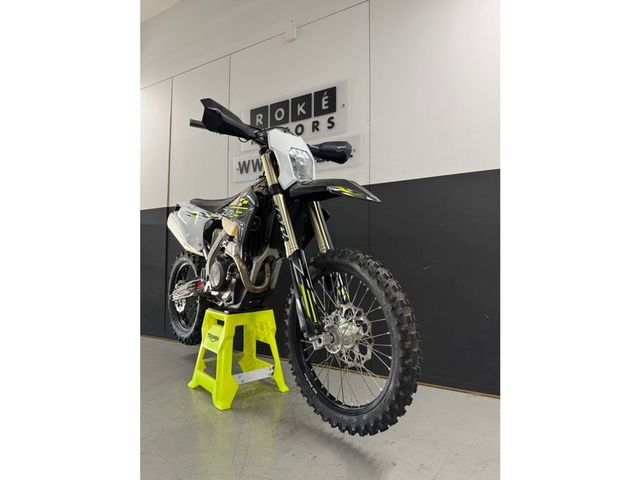 triumph - tf-250-e