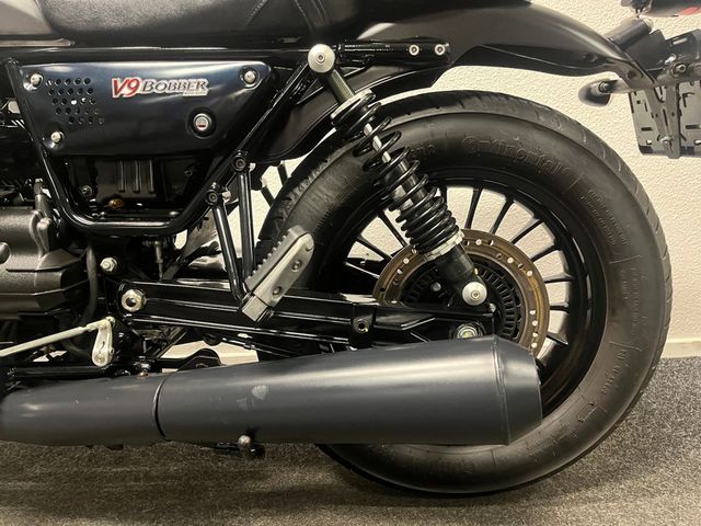 moto-guzzi - v-9-bobber