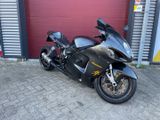 SUZUKI GSX-R 1300 HAYABUSA
