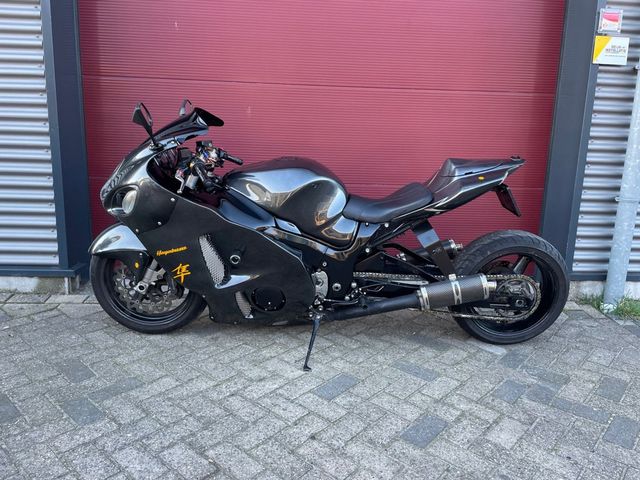 suzuki - gsx-r-1300-hayabusa