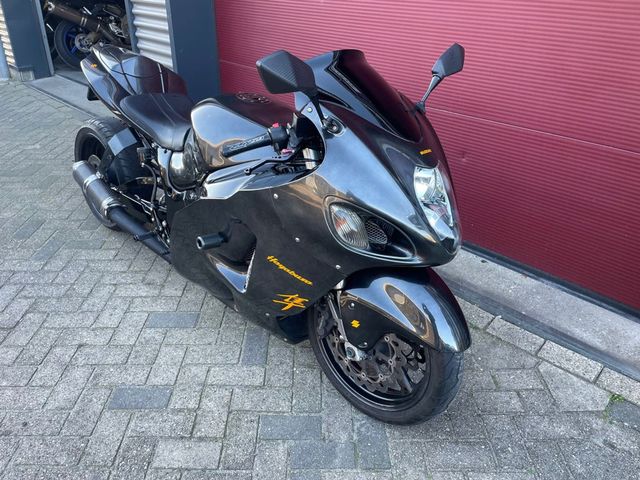 suzuki - gsx-r-1300-hayabusa