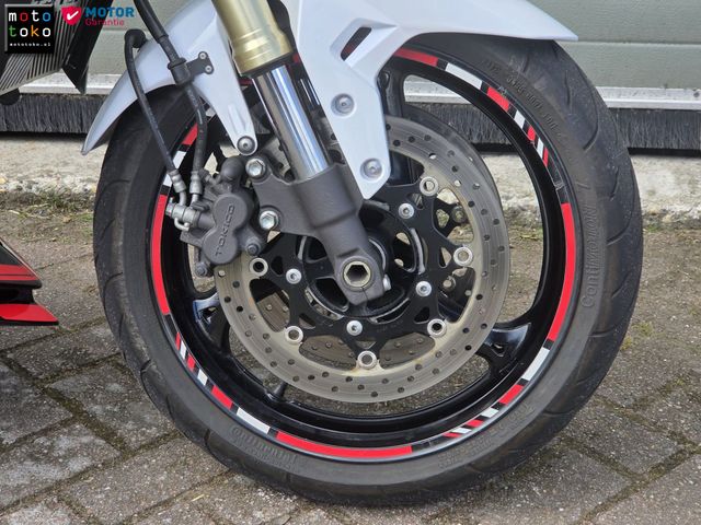 suzuki - gsr-750