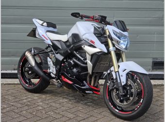 Suzuki GSR 750 2012 occasion