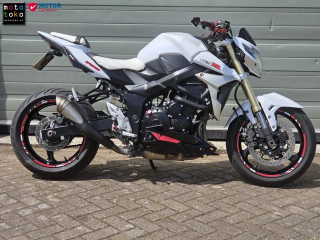 suzuki - gsr-750