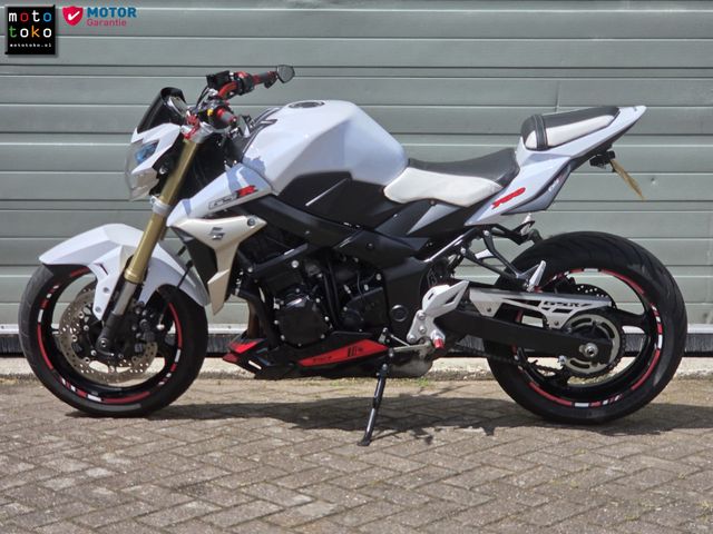 suzuki - gsr-750