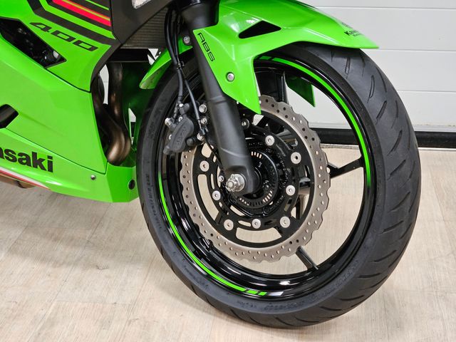 kawasaki - ninja-400