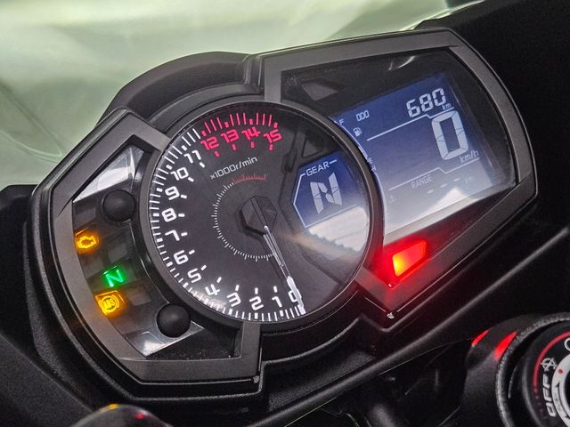 kawasaki - ninja-400