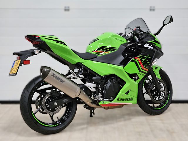 kawasaki - ninja-400