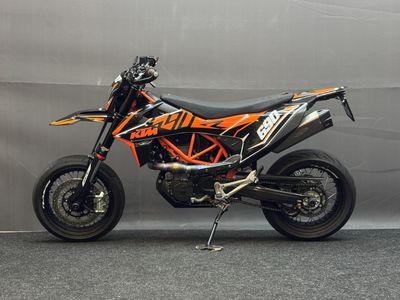 KTM 690 SMC R – foto 4