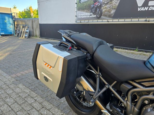 triumph - tiger-1200-xca