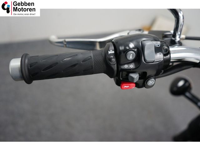 triumph - bonneville-speedmaster