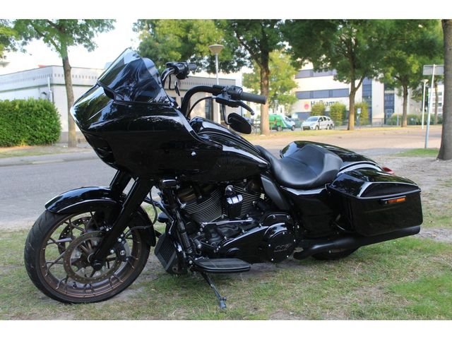 harley-davidson - road-glide-st