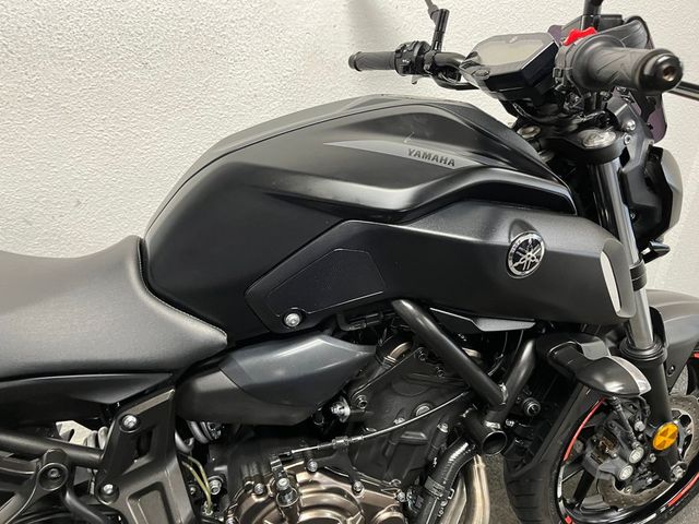 yamaha - mt-07-abs