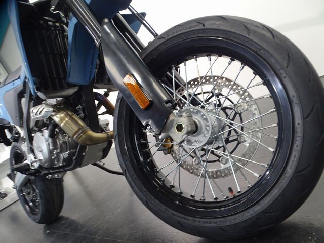 suzuki - dr-z-4-sm
