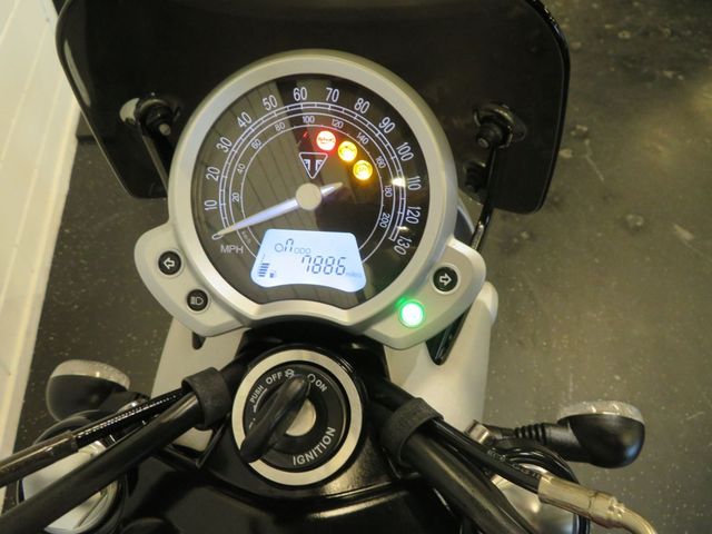 triumph - street-twin
