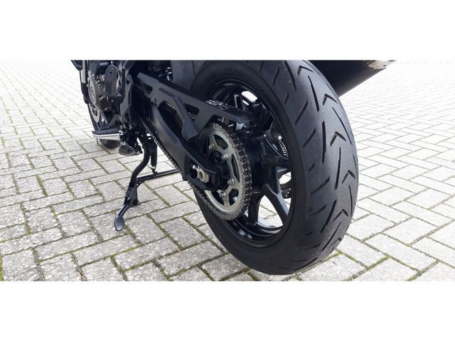 suzuki - v-strom-800