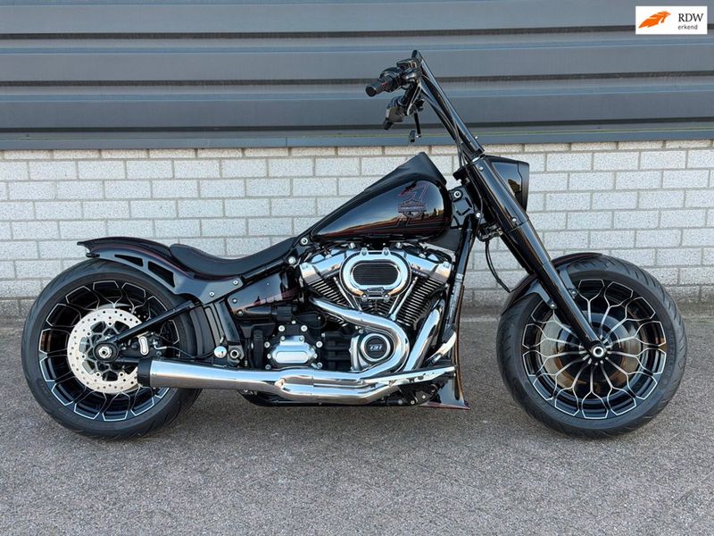 Harley-Davidson Flfbs Softail FAT BOY 131 Stage 4 Bassani 2018 occasion