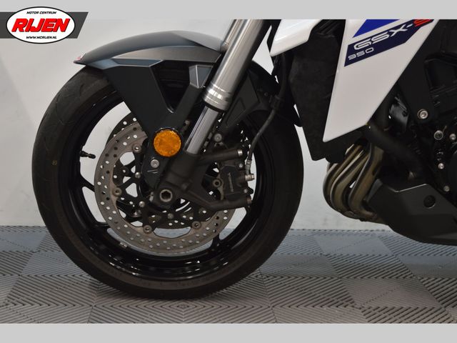 suzuki - gsx-s-950