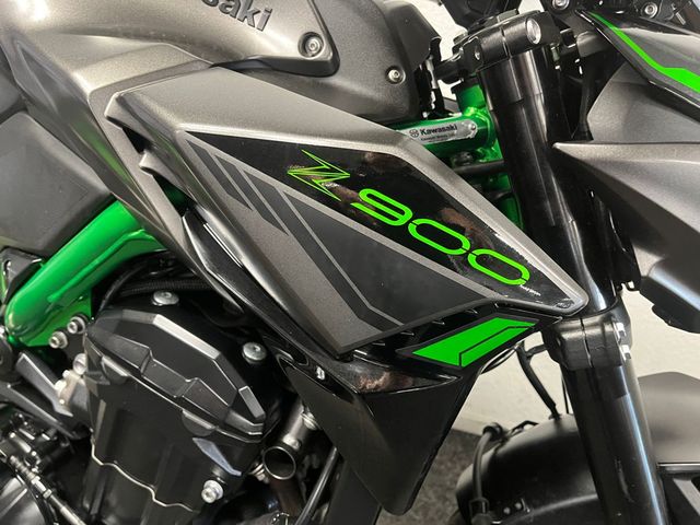 kawasaki - z900