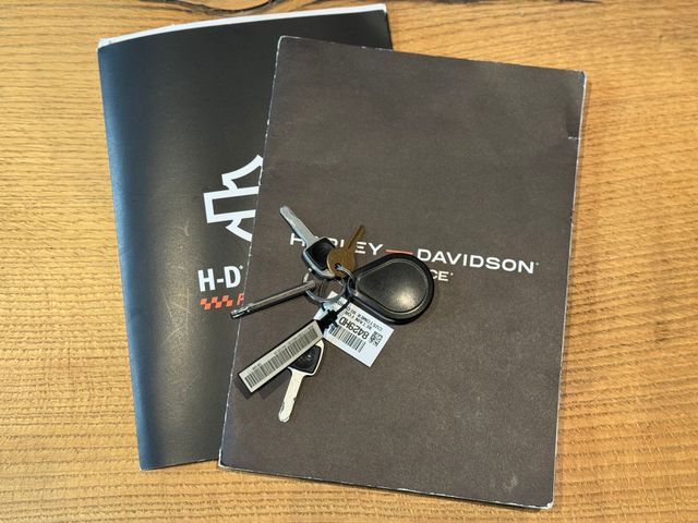 harley-davidson - street-bob-114-fxbbs