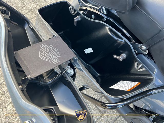 harley-davidson - electra-glide-ultra-limited-flhtk