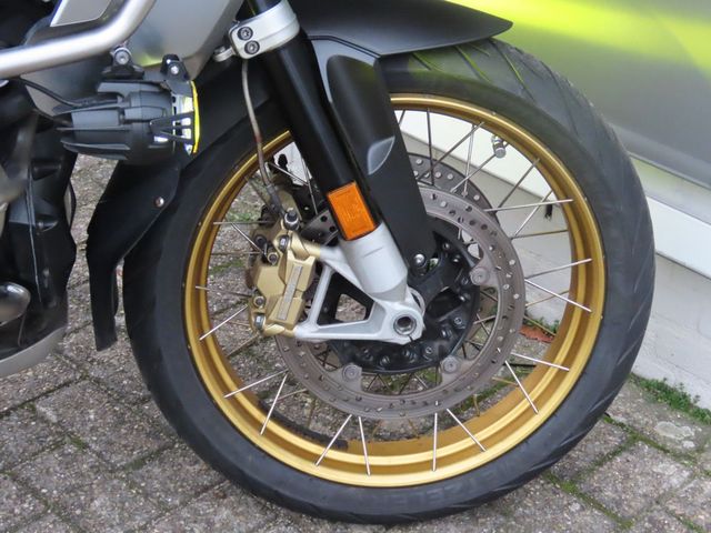 bmw - r-1250-gs-adventure