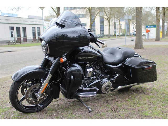 harley-davidson - street-glide-cvo-flhxse