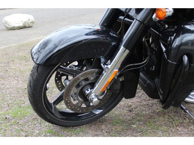 harley-davidson - street-glide-cvo-flhxse