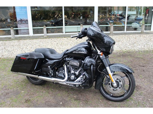 harley-davidson - street-glide-cvo-flhxse