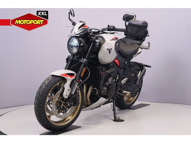 triumph - trident-800