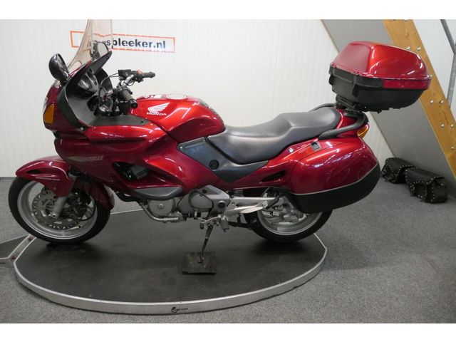 honda - nt-650-v-deauville