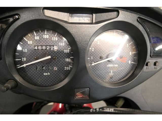 honda - nt-650-v-deauville