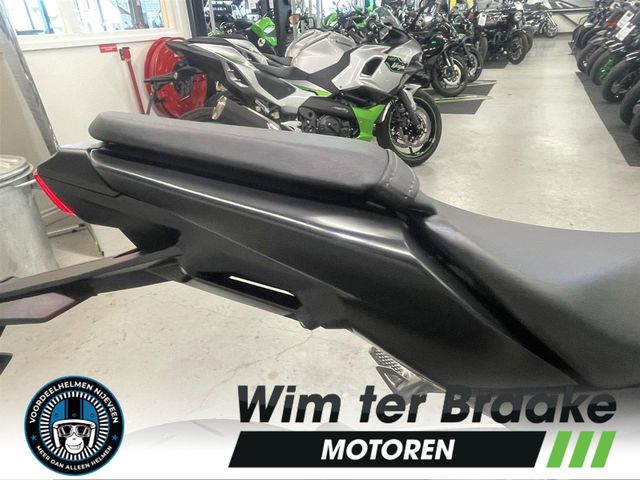honda - cb-125-r