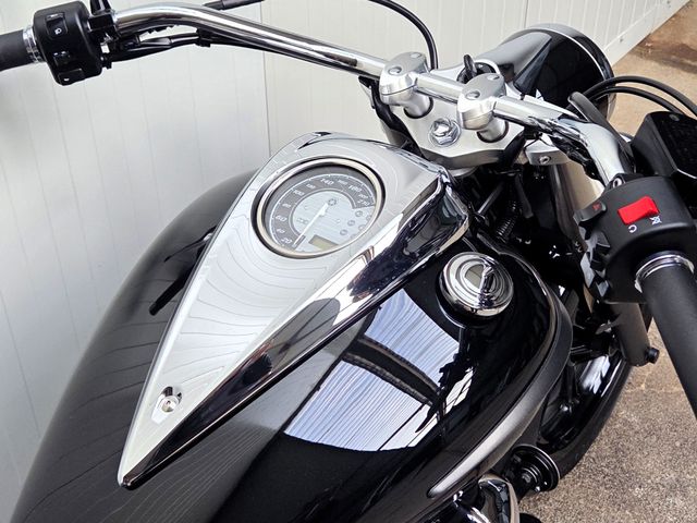 yamaha - xvs-950-a-midnight-star