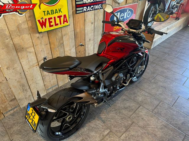 mv-agusta - brutale-800-rr
