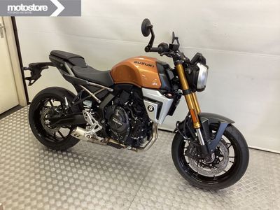 SUZUKI GSX-8T – foto 3