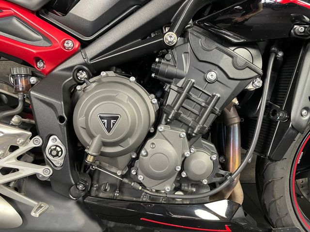 triumph - street-triple-r