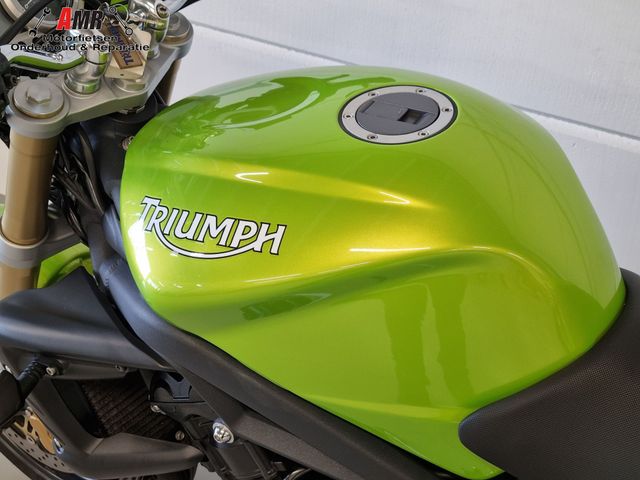 triumph - street-triple
