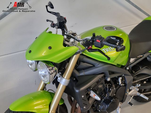 triumph - street-triple