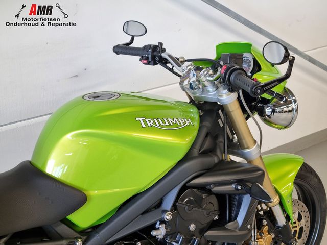 triumph - street-triple
